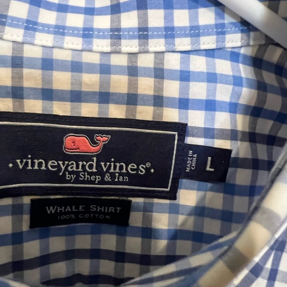 Vineyard Vines Whale Shirt. Blue and White Plaid Shirt. 100% cotton Size L - Picture 4 of 5